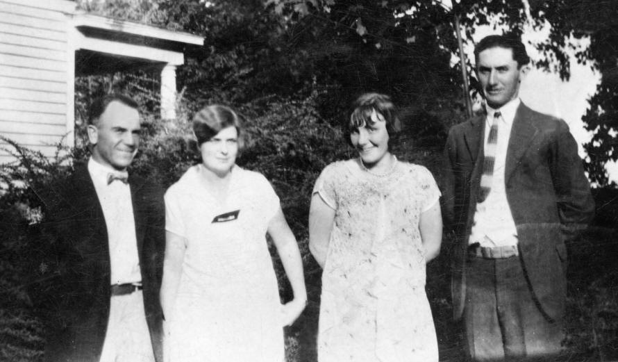 Bill Williams & Kathryn (Laswell) Williams, Lelia (Gardner) Ford & John S. Ford
