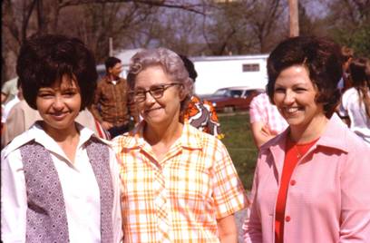 Barbara White, Freda Garrett, Carolyn Shanafelt