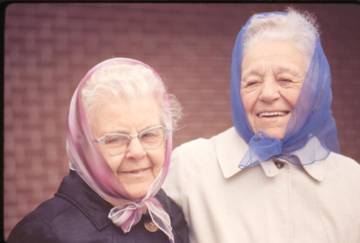 Bess Hiestand & Ethel Knisely