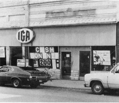 Kinmundy IGA 