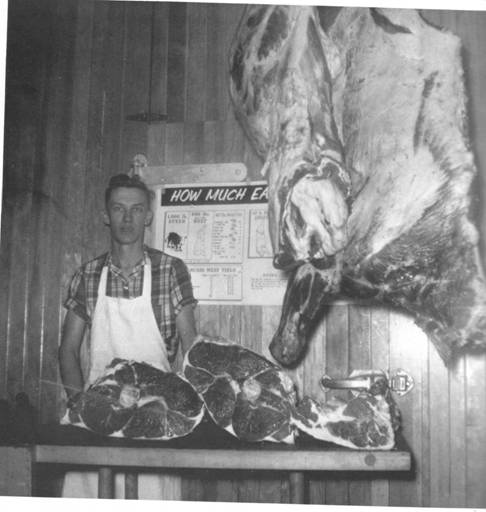 Don's Meat Processing Kinmundy Don Thompson