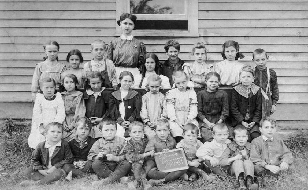 Alma Primary School class; 1906