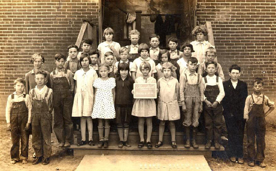 Alma Grade School class; 1926