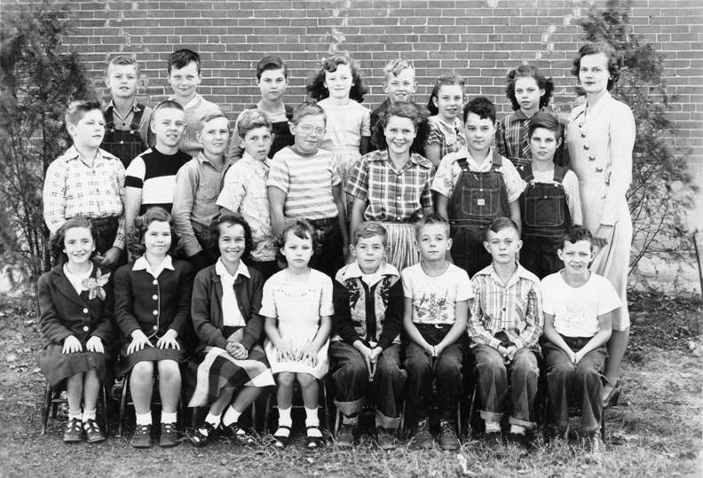 Alma Grade School class; 1950s