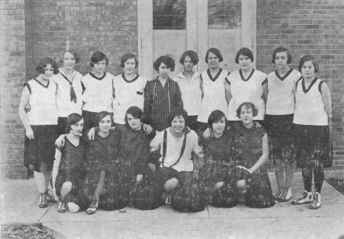 Kinmundy High School Girls Basketball - 1926